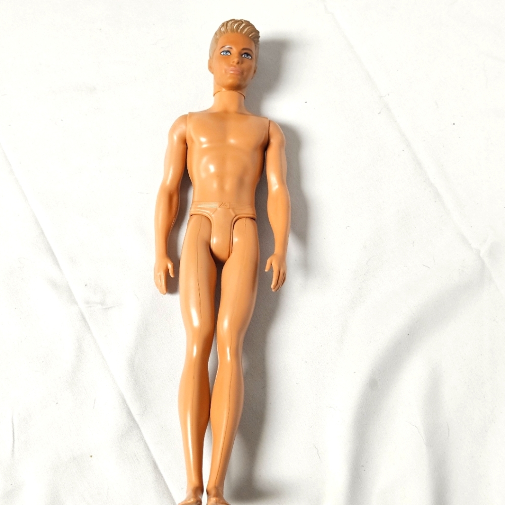 Ken‎ Fashionistas Doll Highlighted Molded Hair Nude 2014